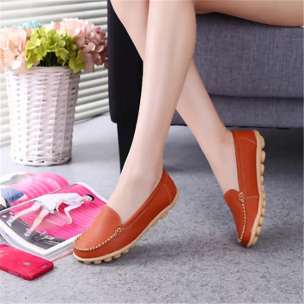 Middle aged and elderly flat shoes Wine - Shop at LoveMi