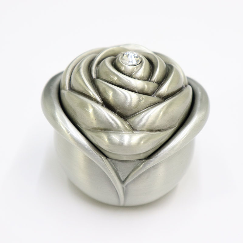 Iron rose jewellery box