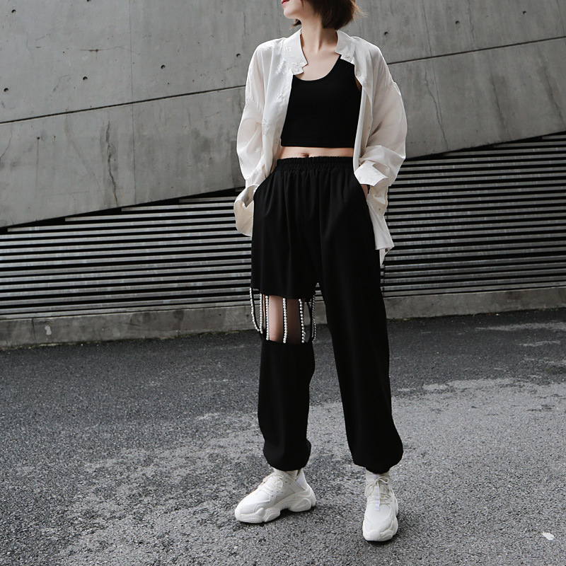 Pearl cutout leggings