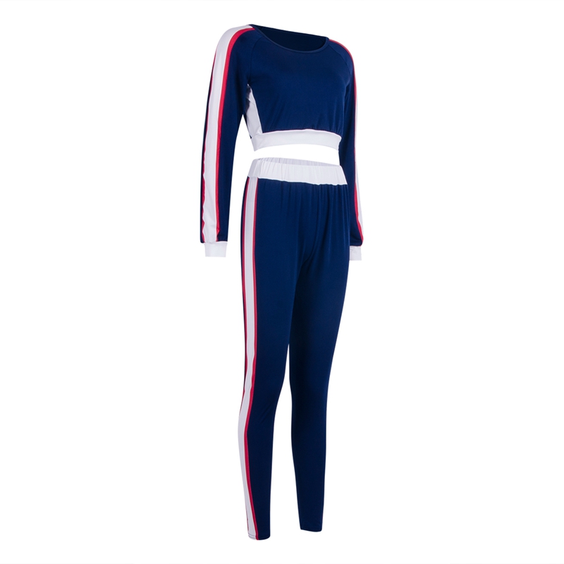 Title 3, Two-piece sports suit