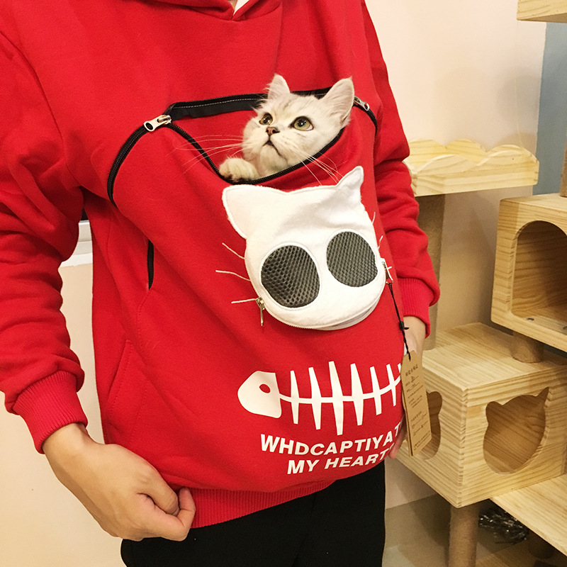 Title 2, Cat travel clothes