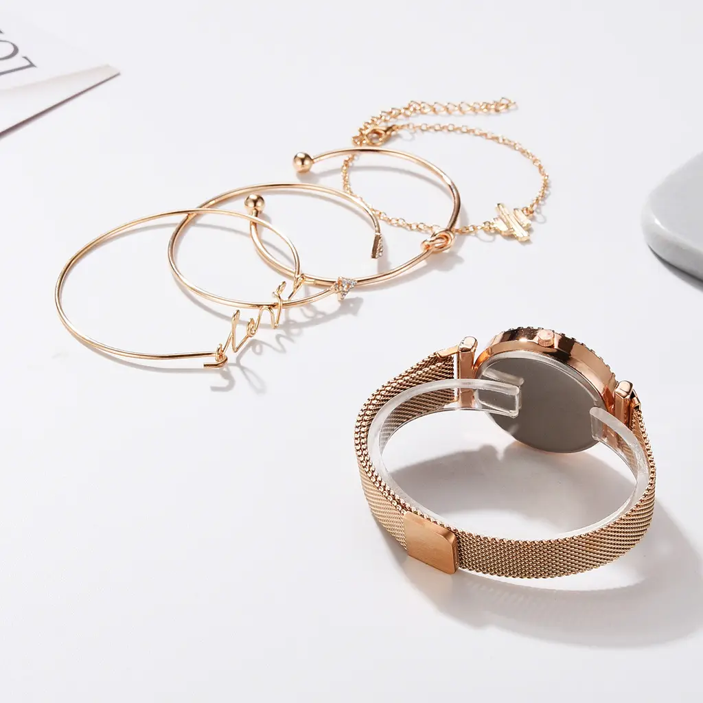 Women Watches Starry Sky Magnet Buckle Fashion