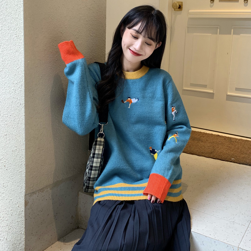 Lazy retro embroidered long sleeve