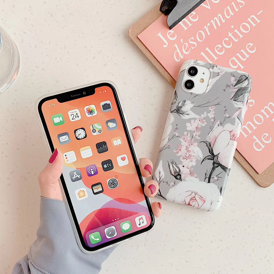 Compatible with Apple , Vintage flower leaf phone case - Image 2