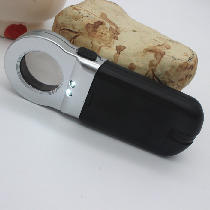 16x magnifying glass LED (7006A)