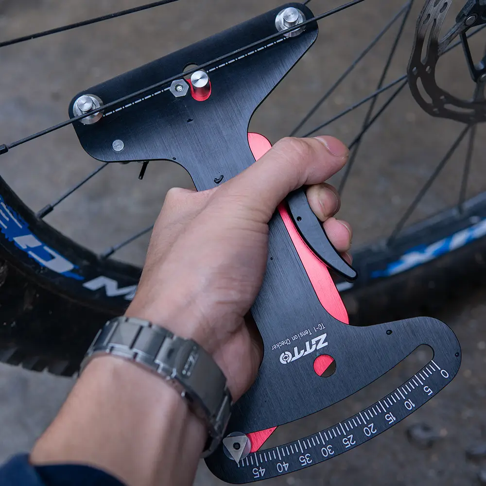 Bicycle spoke correction tool