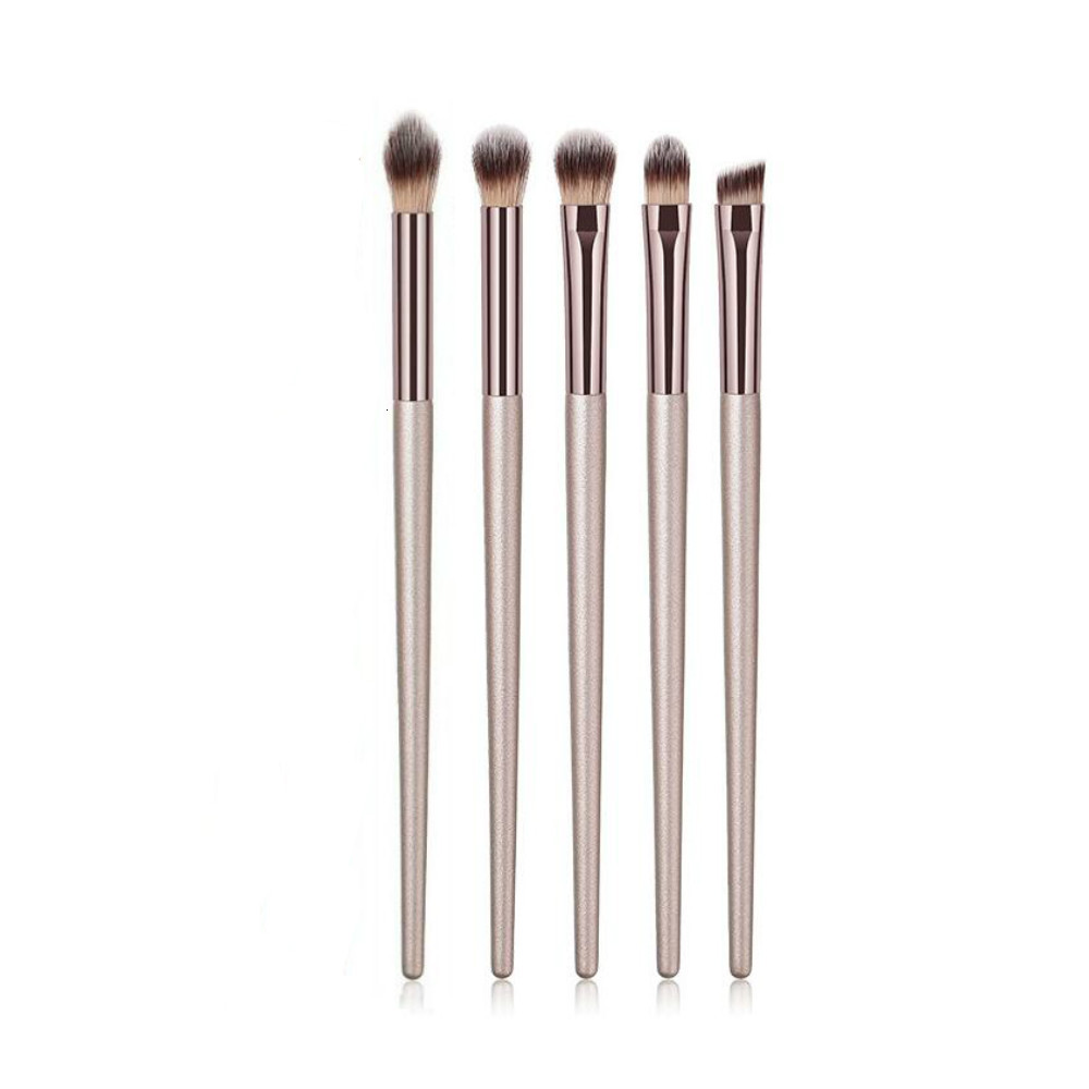 Eye shadow brush L Set - Shop at LoveMi