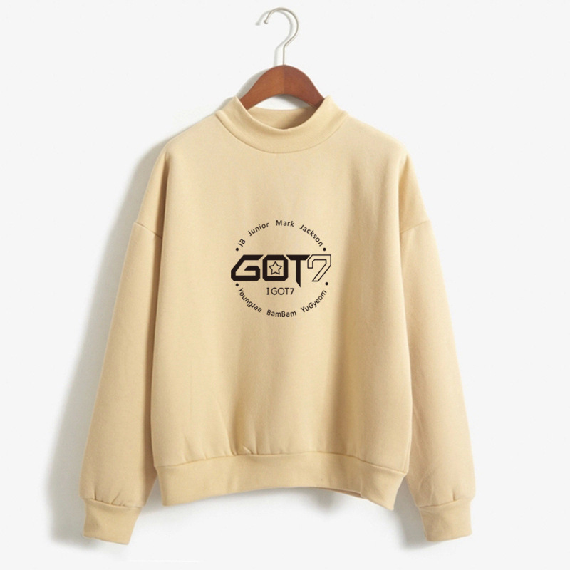 Loose pullover student