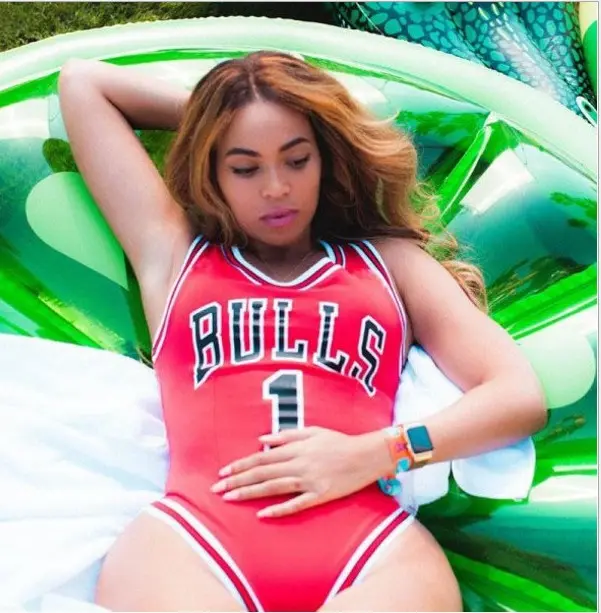 Women's One-piece Triangular Swimsuit