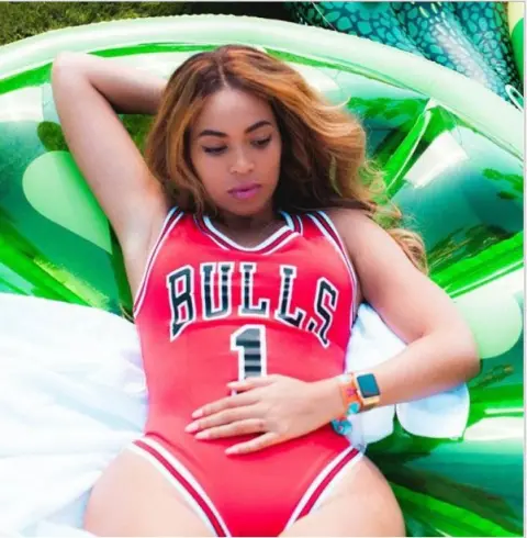 Women's One-piece Triangular Swimsuit