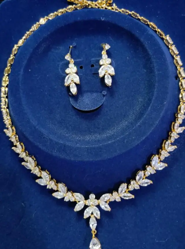 Zircon Simple Bridal Set Gold - Shop at LoveMi