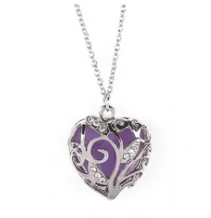 Hollow glowing heart necklace Violet - Shop at LoveMi