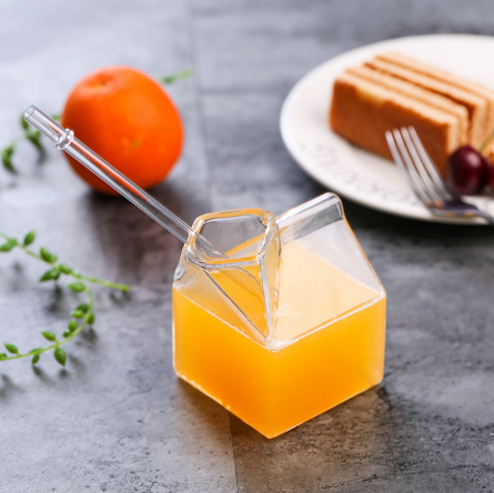 Square heat-resistant glass milk carton