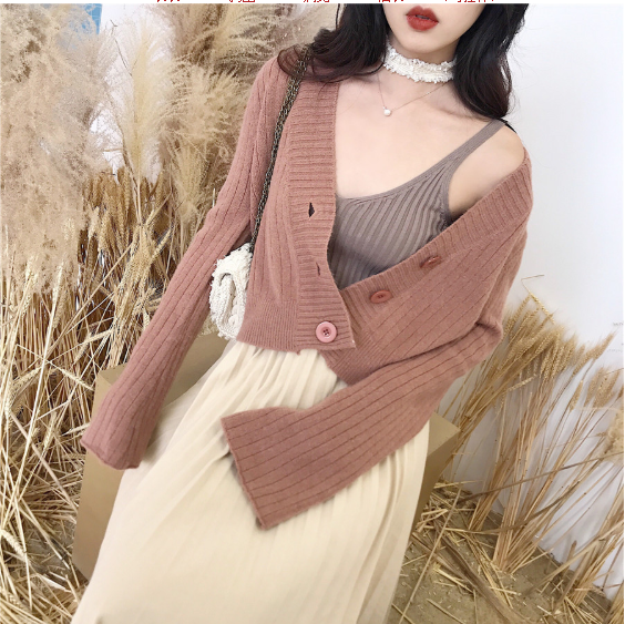 Cardigan sweater with flared sleeves