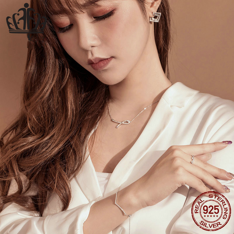 Adjustable bracelet