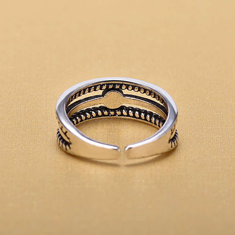 Thai silver twist ring ring