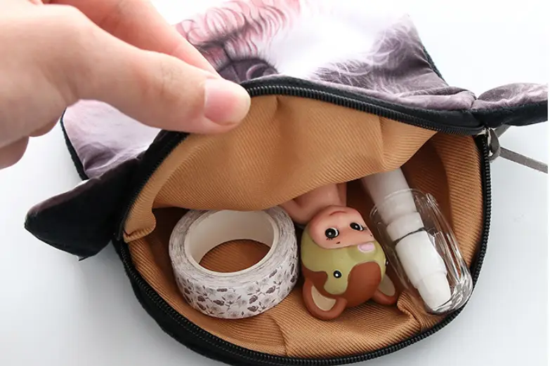 Korea creative Harajuku star Wang cloth purse Plush Dog change bag hand bagfan