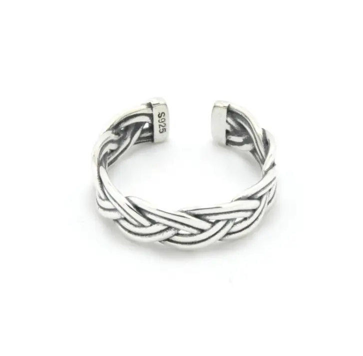 Simple Ring in Sterling Silver