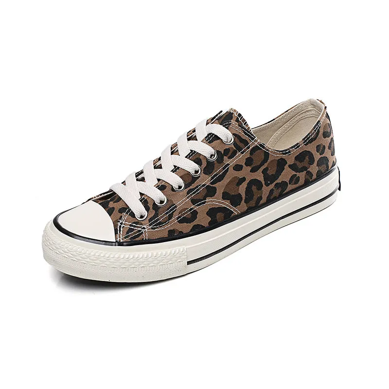 Super stylish and comfortable Canvan Sneakers - Low Top-41