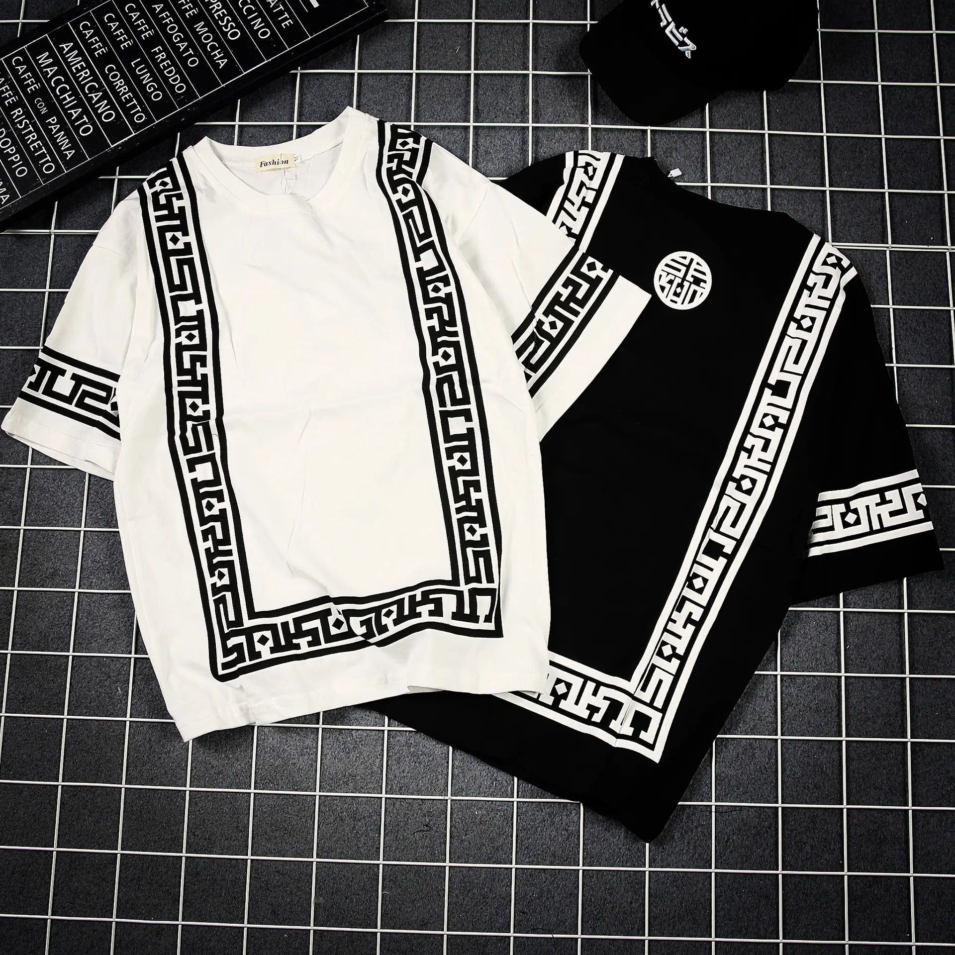 Japanese 5-point sleeve T-shirt