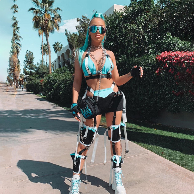 Cutout base shorts set