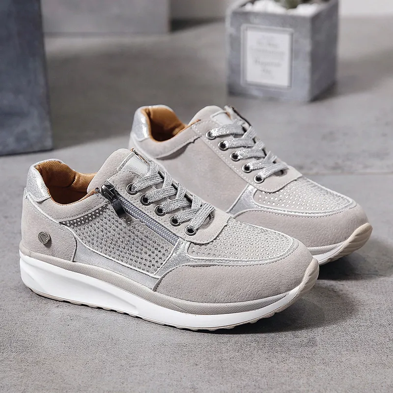 British boost sneakers - White