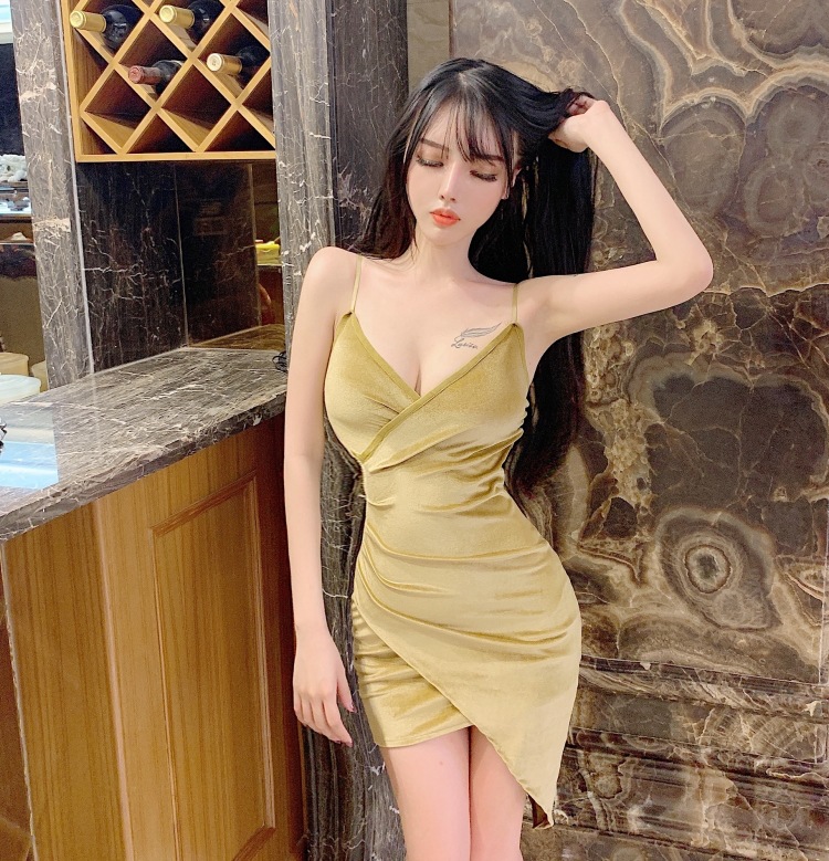 Dress V-neck irregular hem fun strap