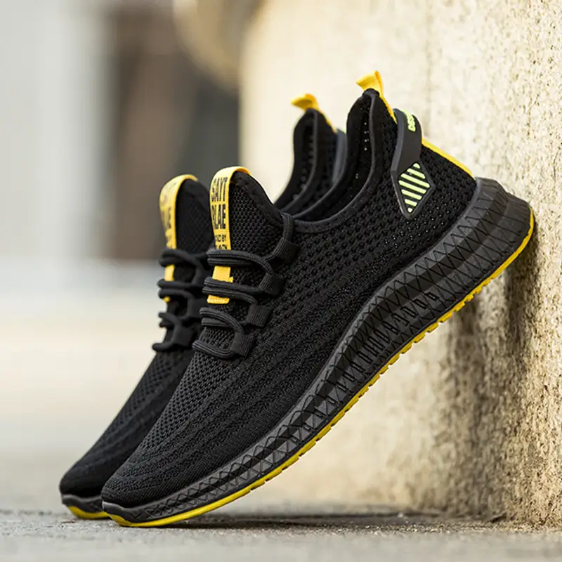 Breathable and feather-light summer shoes