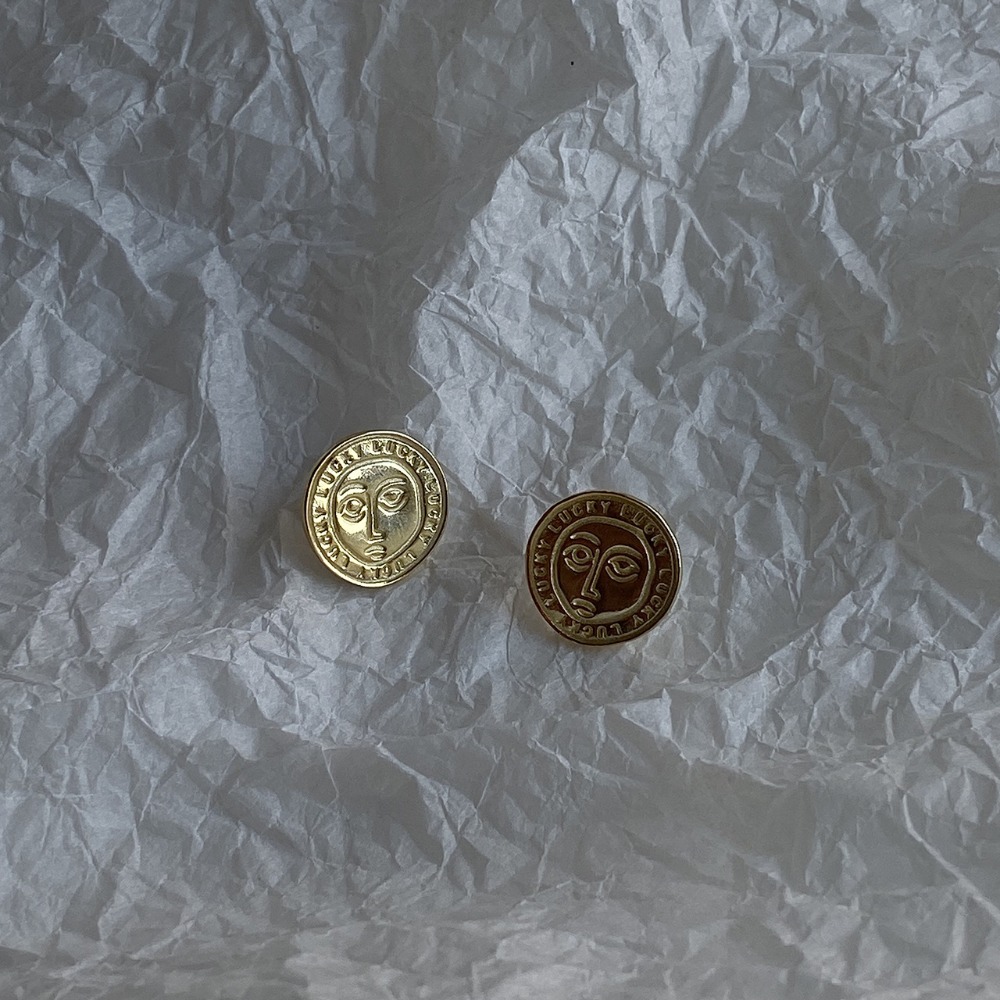 Vintage alloy earrings