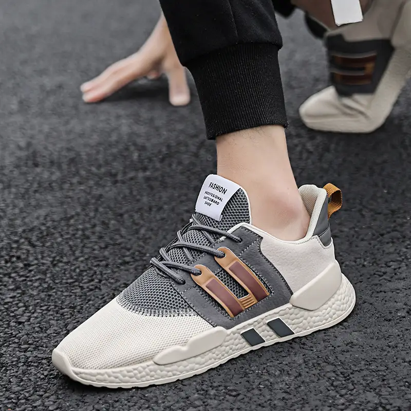 Wild flying woven running shoes