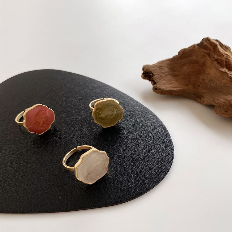 Retro temperament joker irregular ring