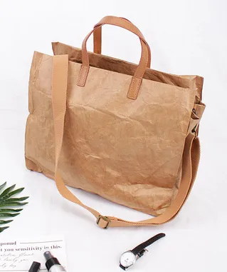 Stylish and eco-friendly paper handbags and checked bags - Khaki