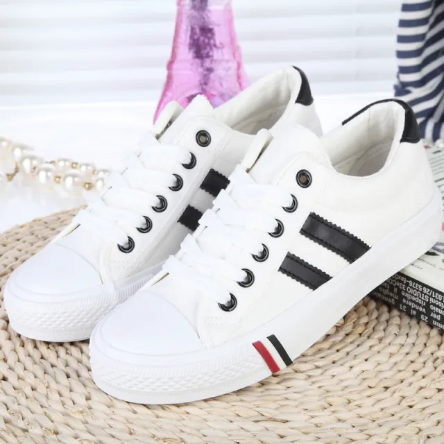 Flat mouth casual shoes White - Shop at LoveMi