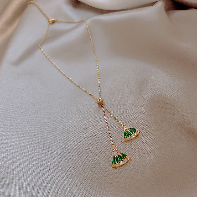 Scalloped Crystal Necklace