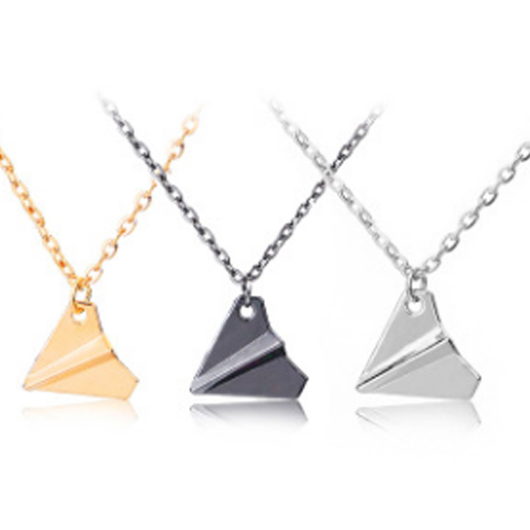 Small aircraft alloy pendant