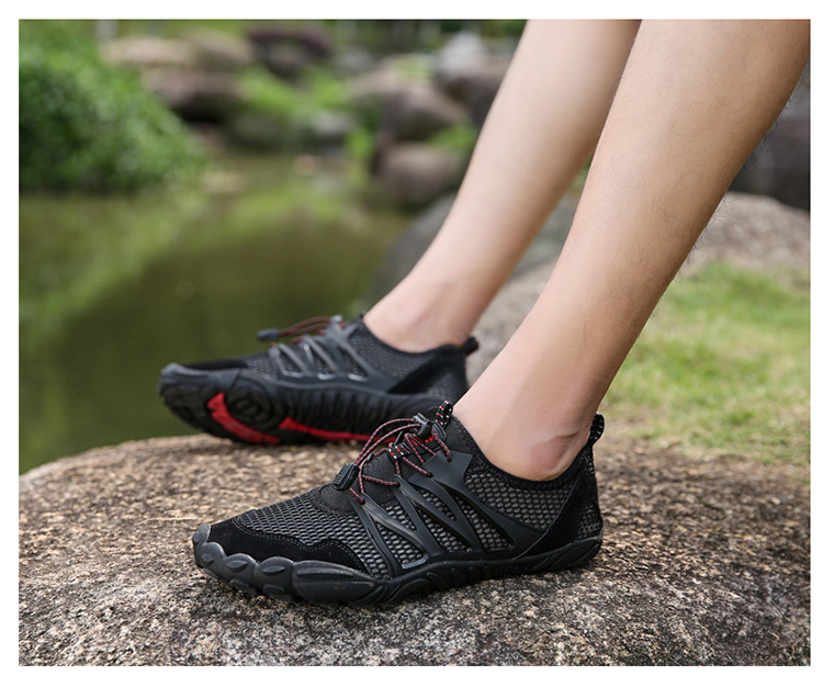 Women's non-slip swimming shoes