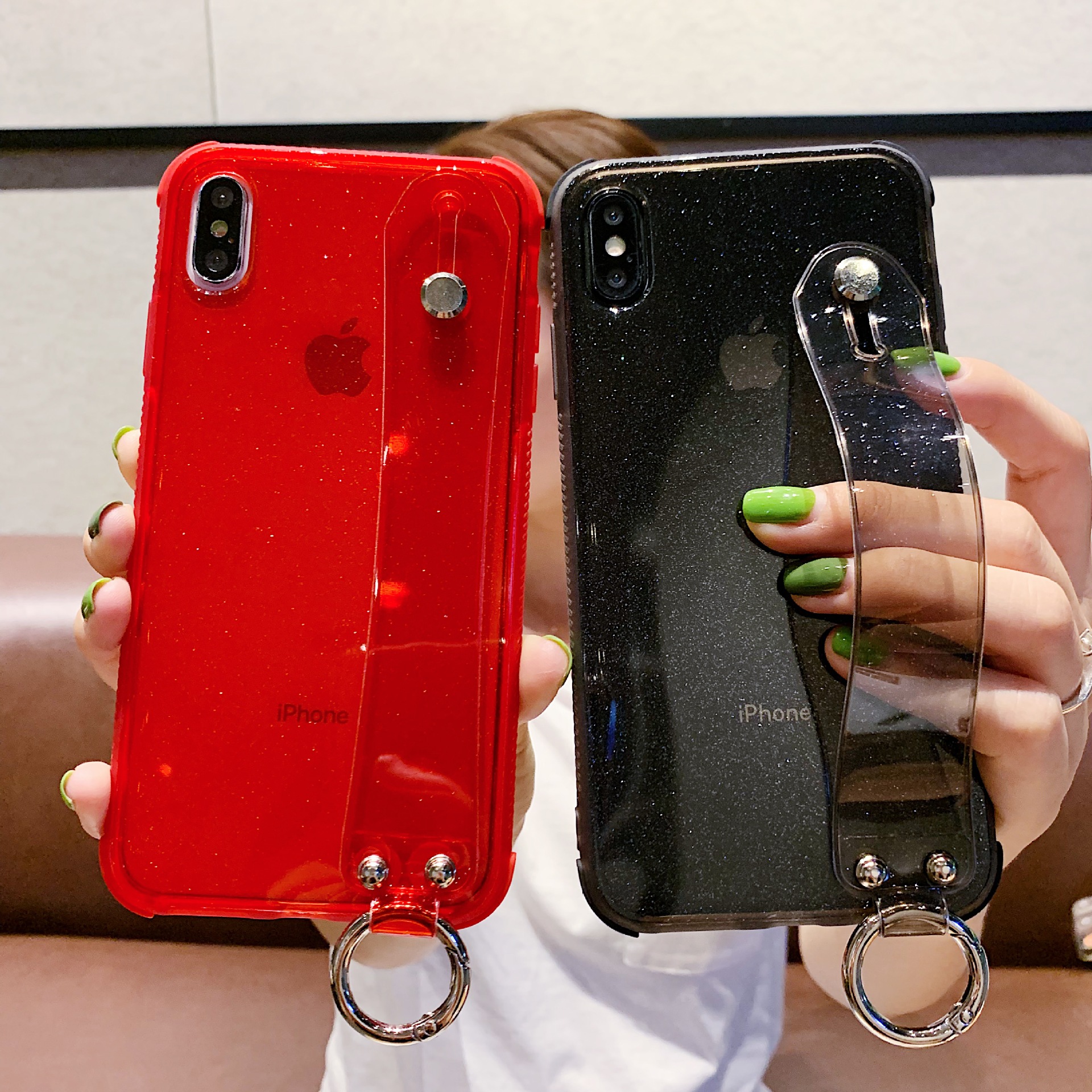 Two-tone glitter pink wristband phone case - Image 3