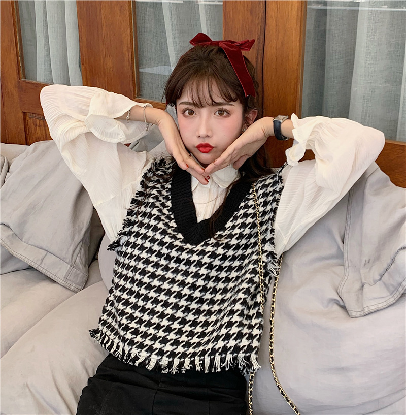 قميص شيفون بدون أكمام بتصميم قطعتين