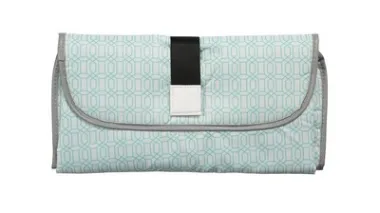 Convenient baby changing pad – image 8