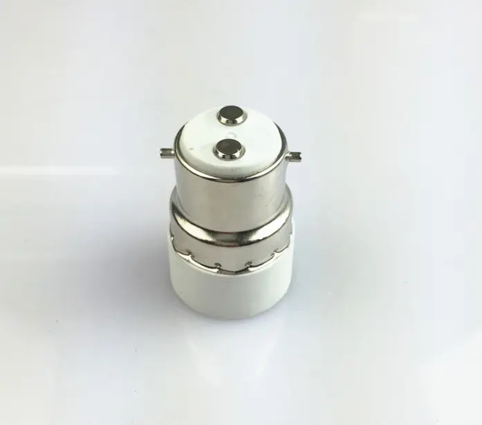 B22 to E14 lamp holder