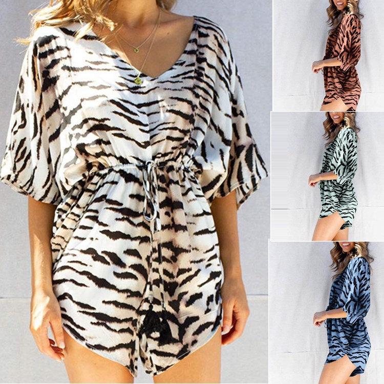 Loose-print V-neck high waist leopard jumpsuit