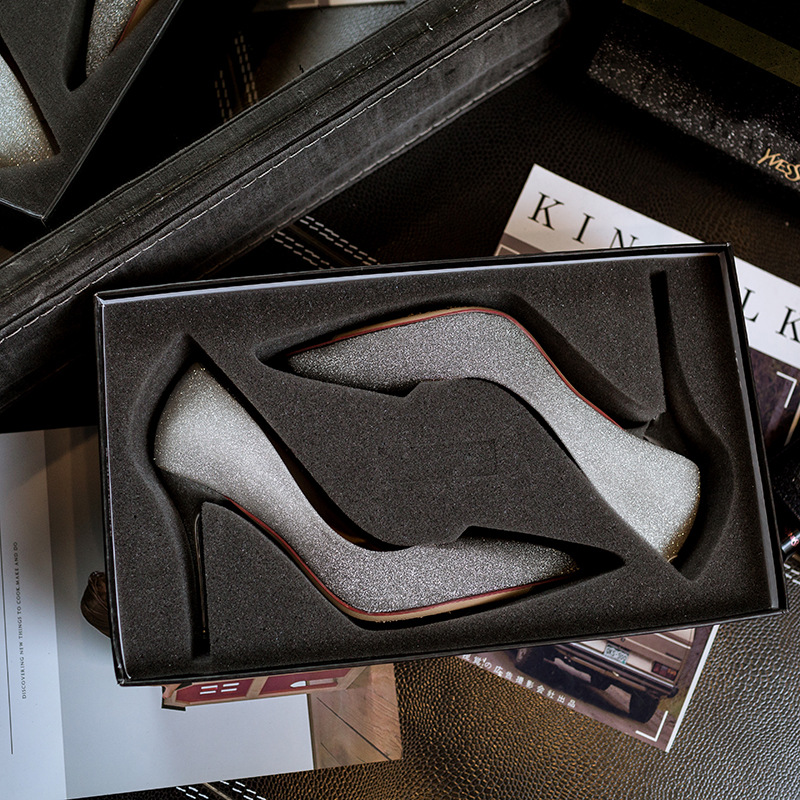 Girls shallow mouth pointed shoes high heels