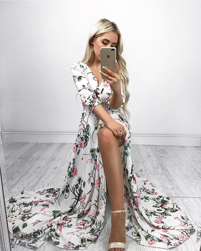 V-neck mid-sleeve single-breasted dress