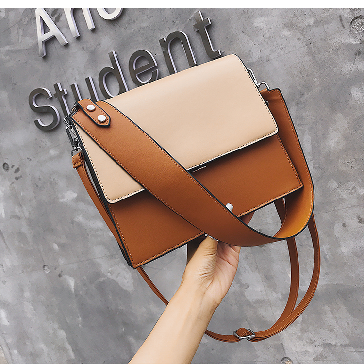 Wide Shoulder Bag, picture 2 of 4