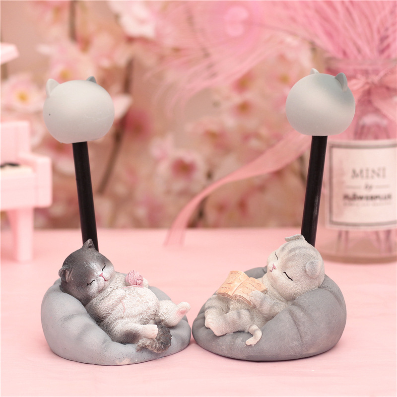 Cute lazy meow ornaments with light night light