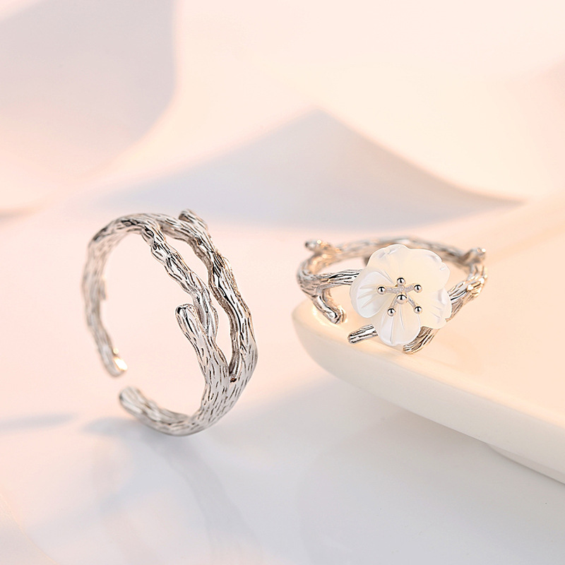 Mount Snow Sakura Ring