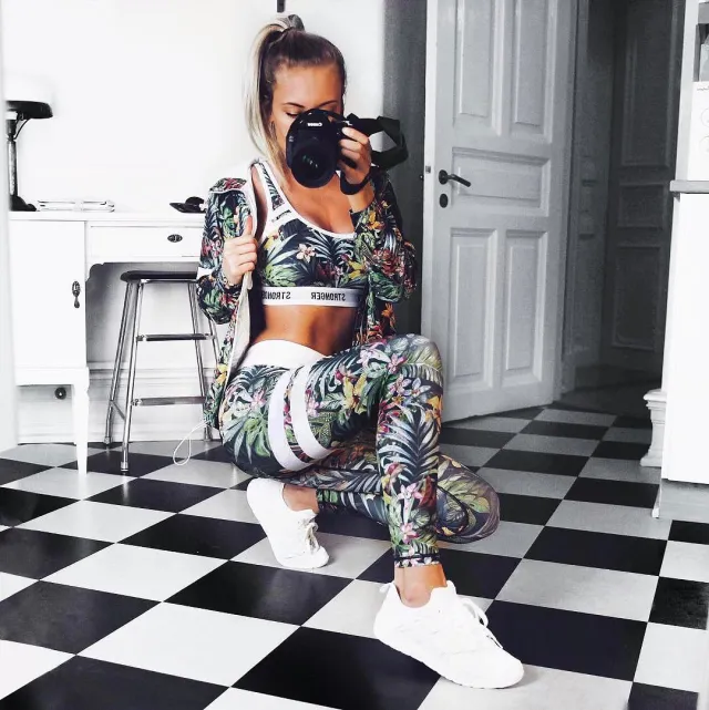 Rainforest Digital Print Sports Yoga Pants Rain Forest Green - Shop at LoveMi