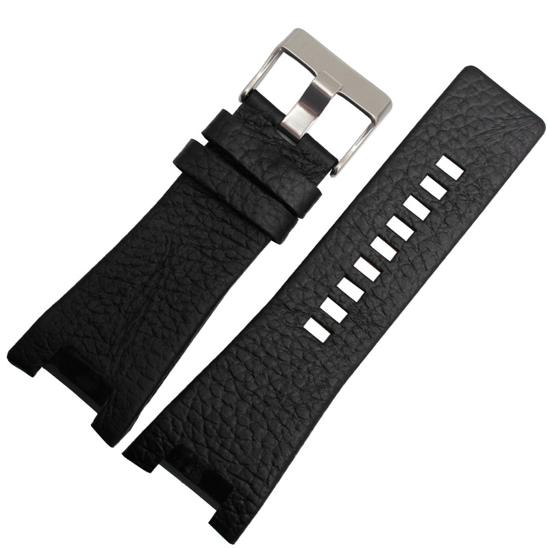 BlackA silver buckle