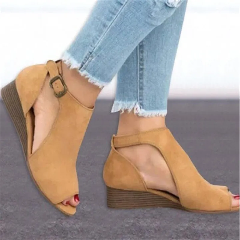 Roman Wedge Heel Sandals - Brown