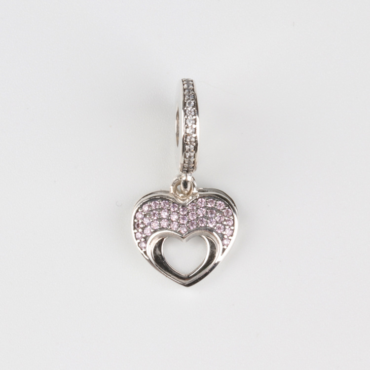 New fashion hollow hollow pendant